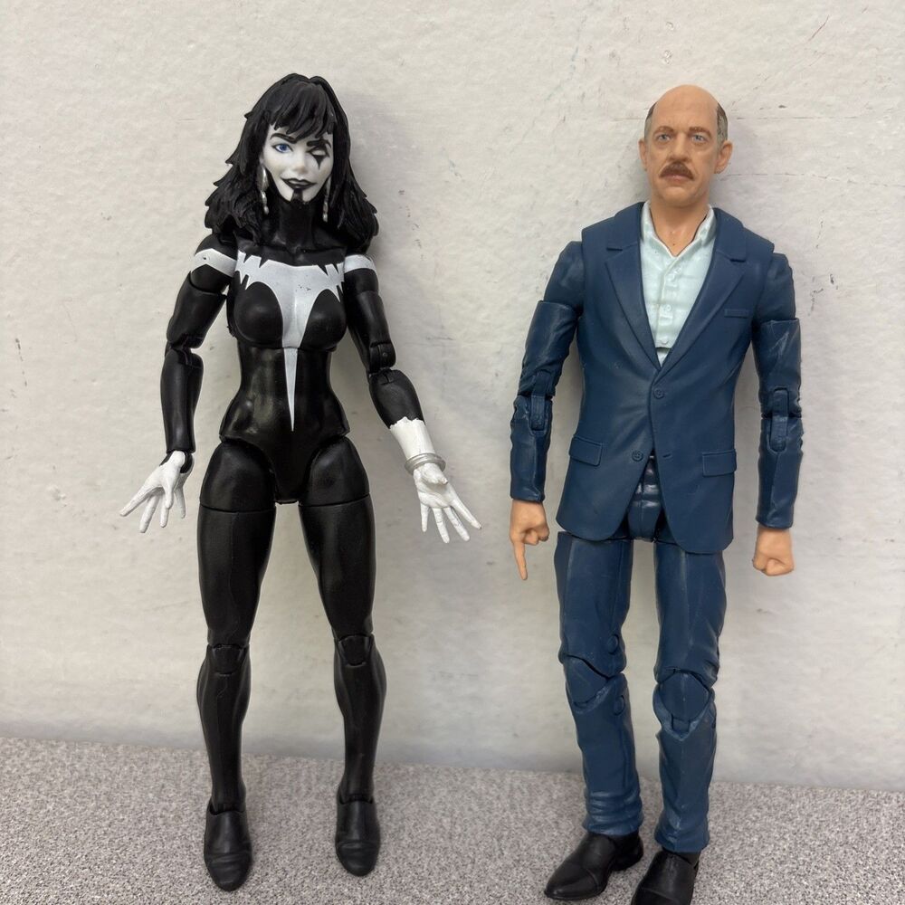 Marvel Legends Series J.‎ Jonah Jameson,  Plus Shriek, No Extra Parts On Either